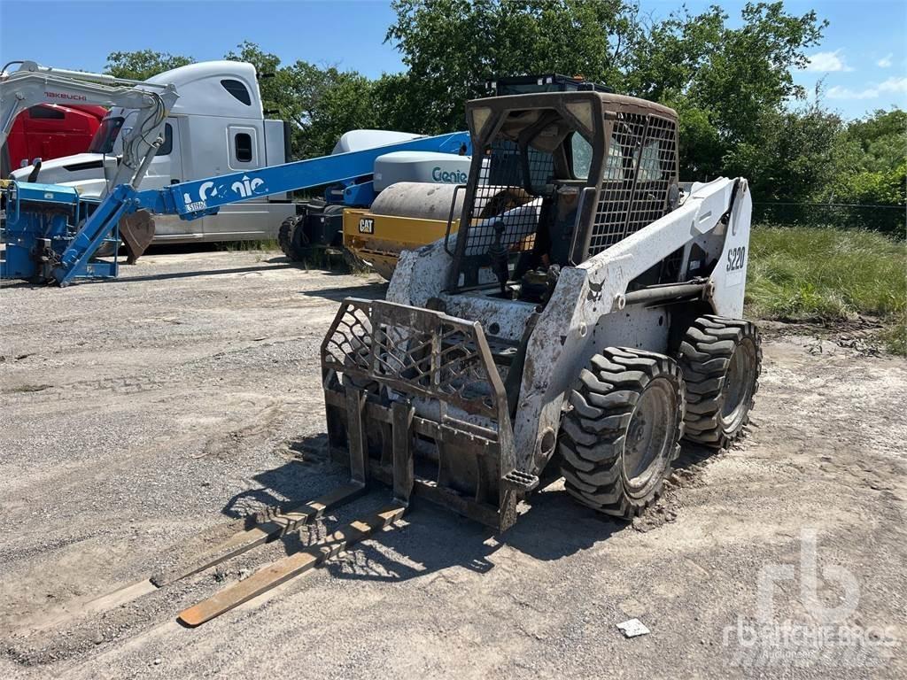 Bobcat S220 Kompaktrakodók