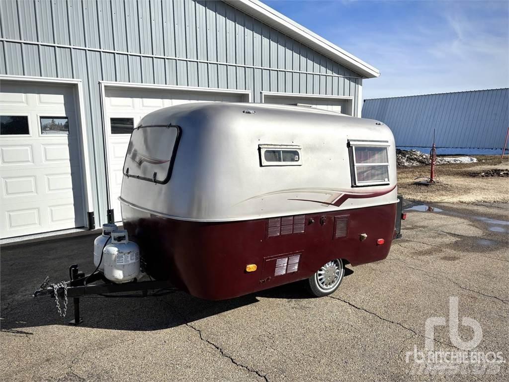  BOLER Classic Könnyű pótkocsik