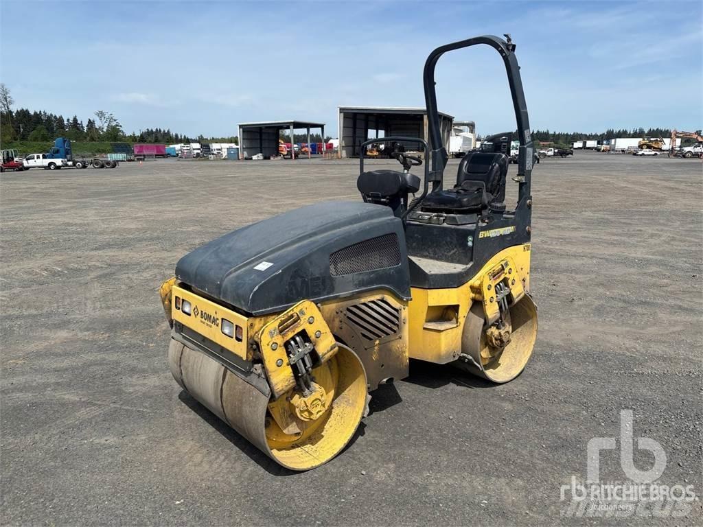 Bomag BW120AD-4 Ikerdobos hengerek