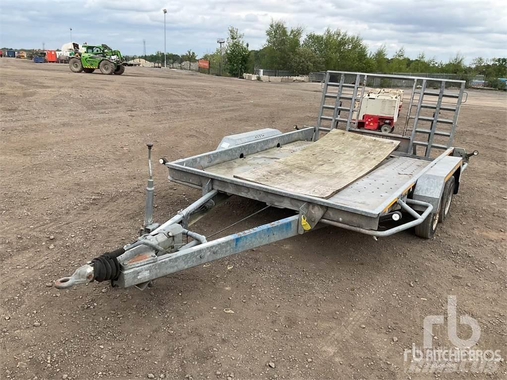  BRADLEY 2.8 m Mélybölcsős