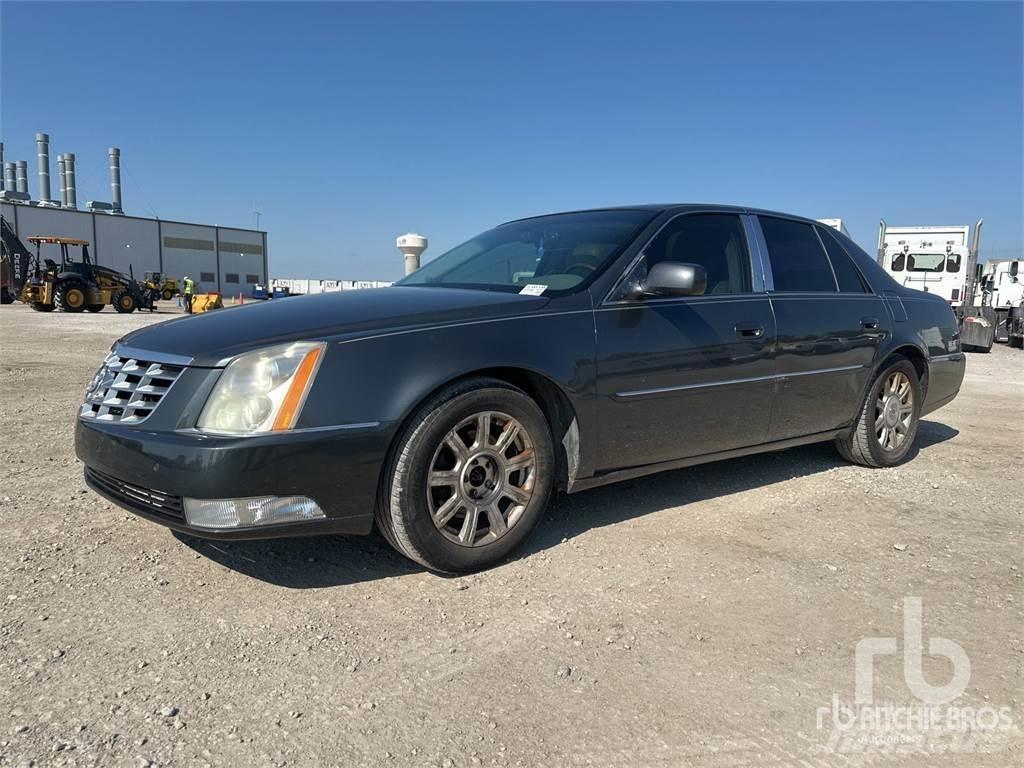 Cadillac DTS Kistehergépjárművek