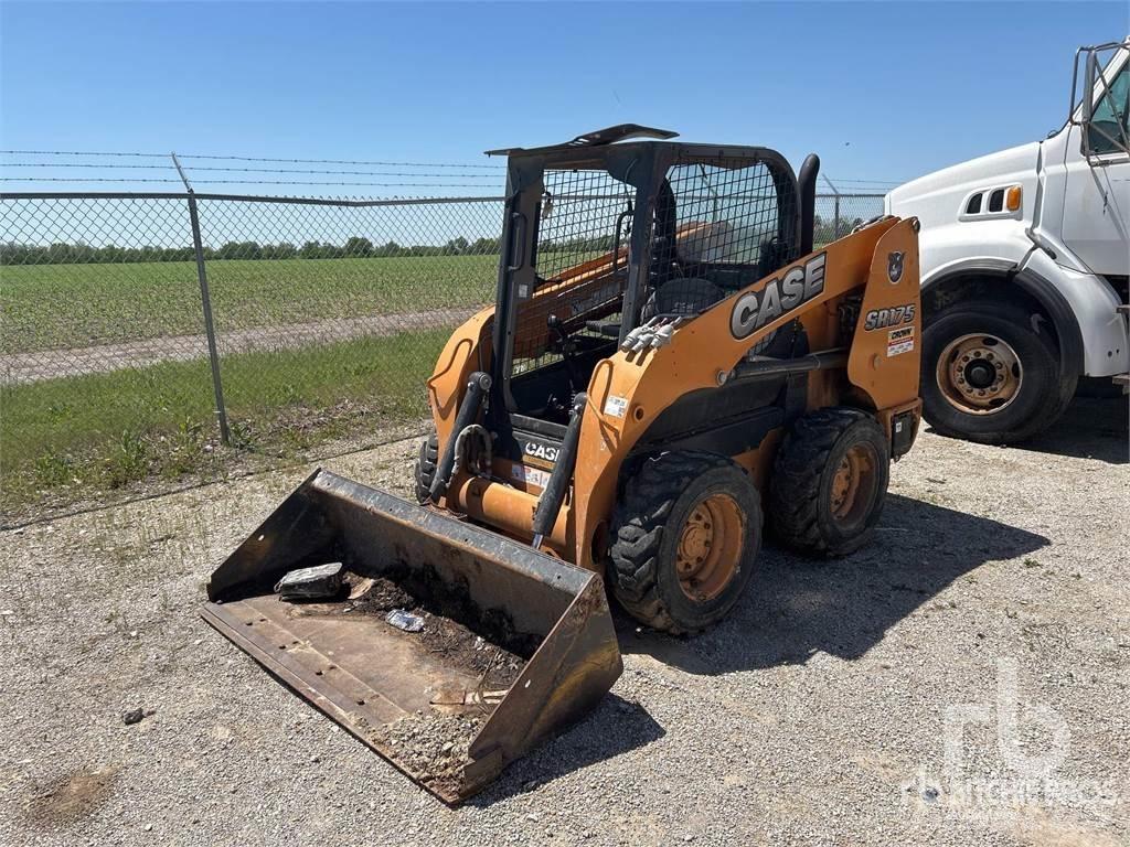 CASE SR175 Kompaktrakodók
