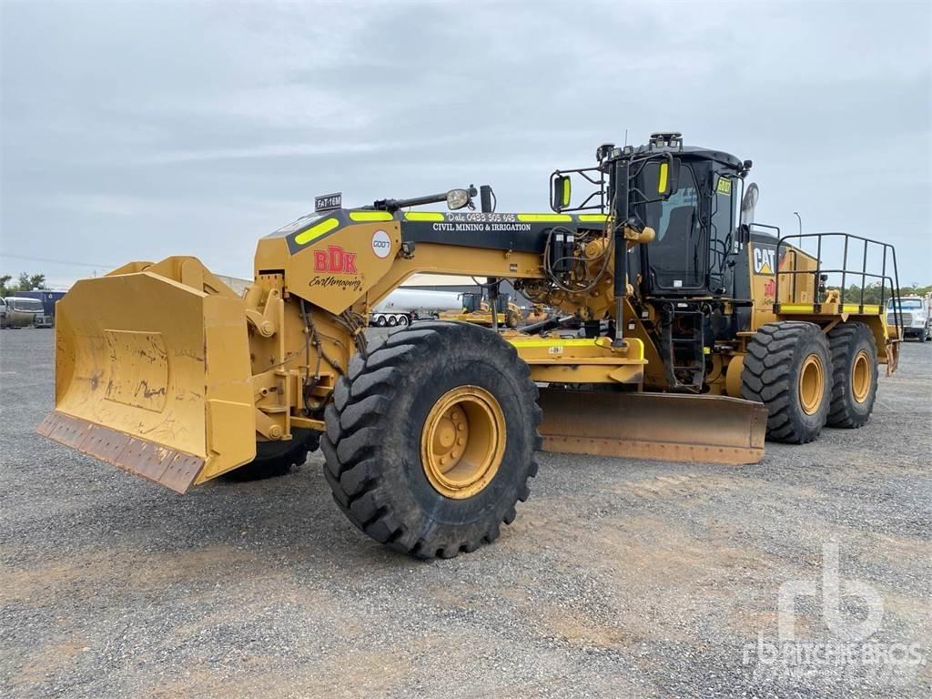 CAT 16M Gréderek