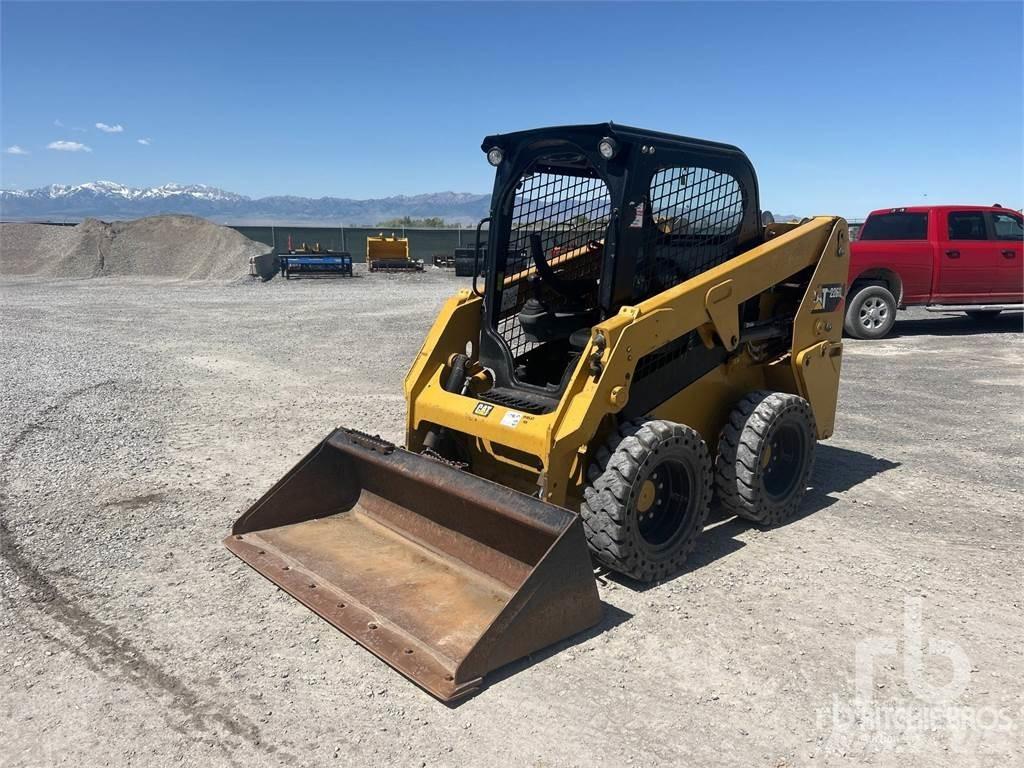CAT 226D Kompaktrakodók