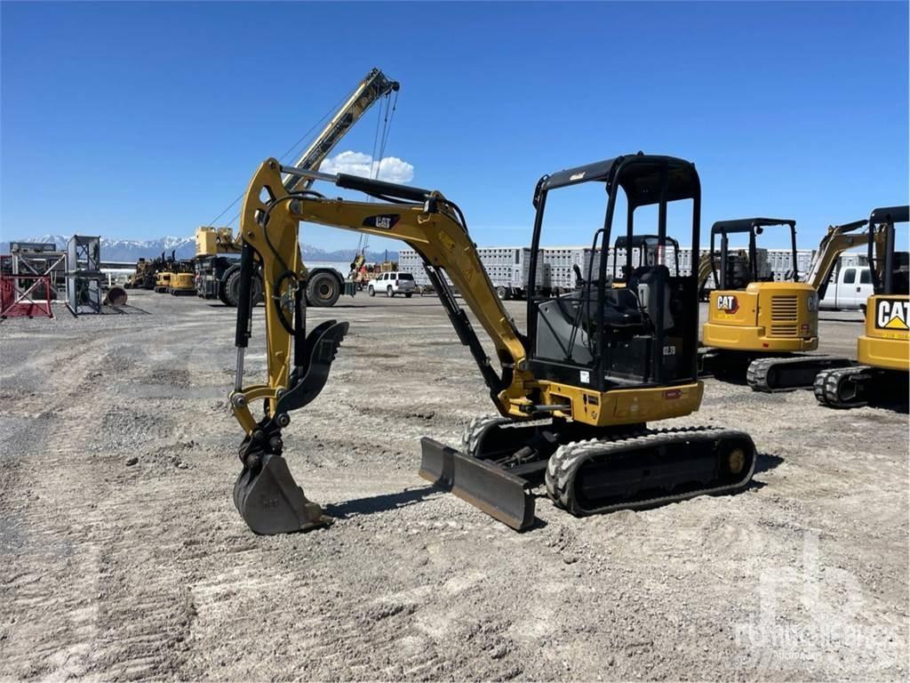 CAT 302.7DC1TH Mini kotrók < 7t