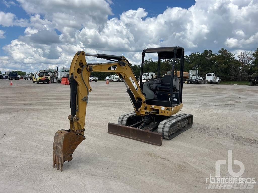 CAT 302.7DCR Mini kotrók < 7t