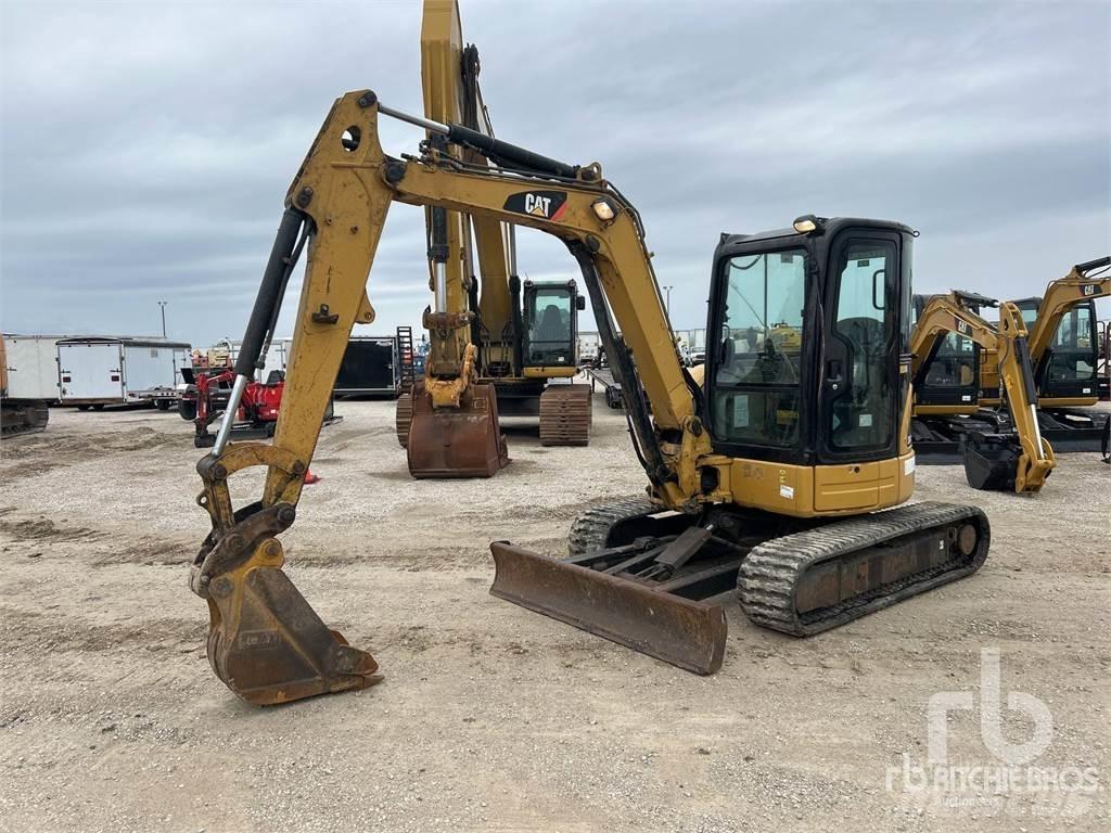 CAT 304C CR Mini kotrók < 7t