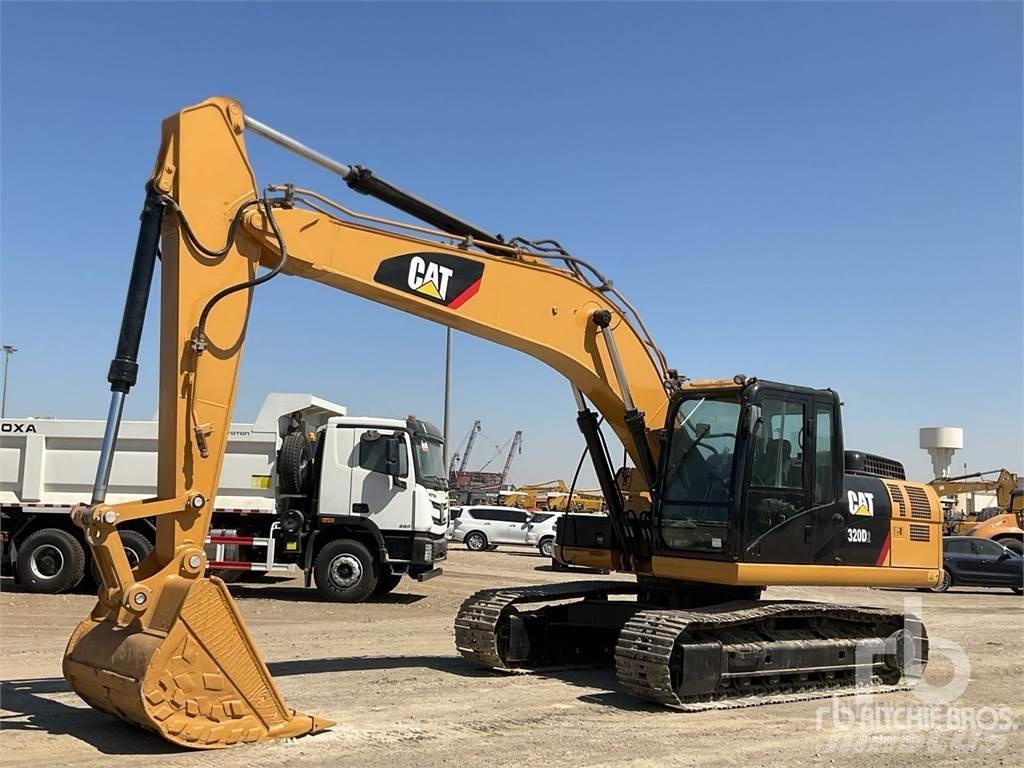 CAT 320D2 Lánctalpas kotrók