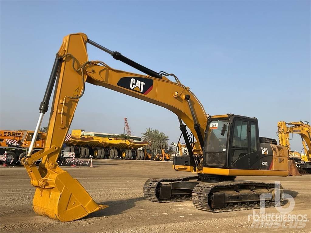 CAT 320D2 Lánctalpas kotrók