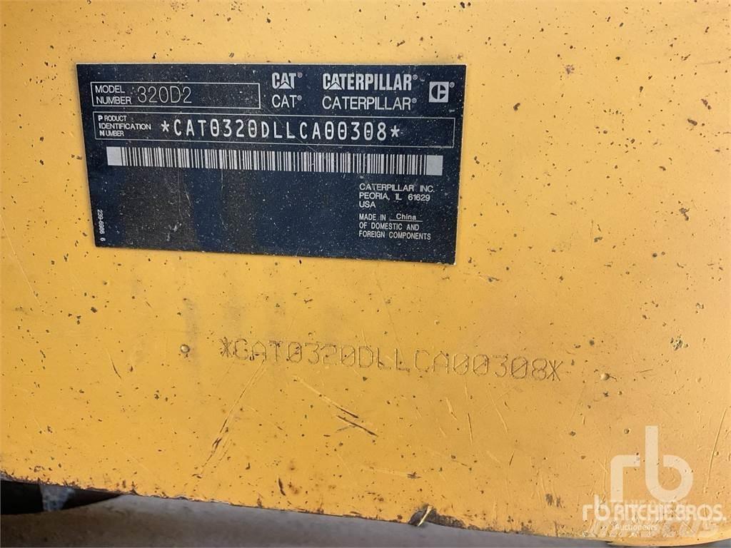 CAT 320D2 Lánctalpas kotrók
