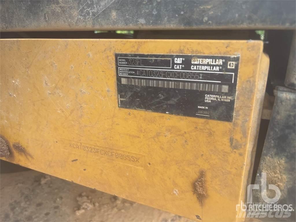CAT 323FL Lánctalpas kotrók