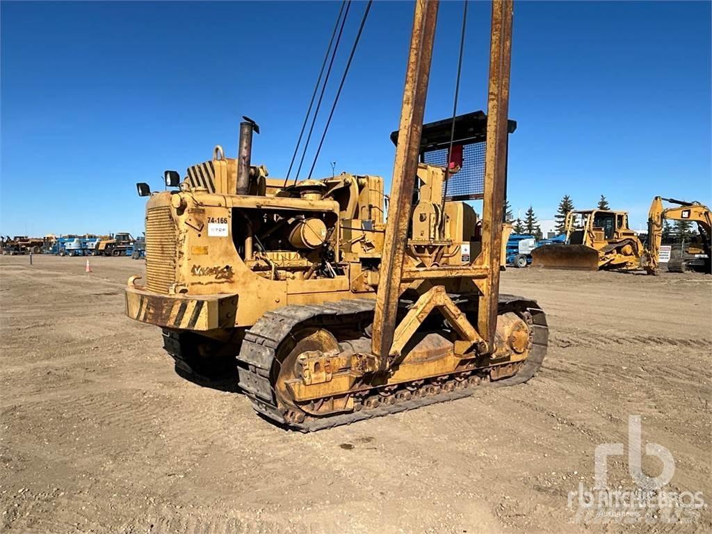CAT 572F Csőfektető dózerek