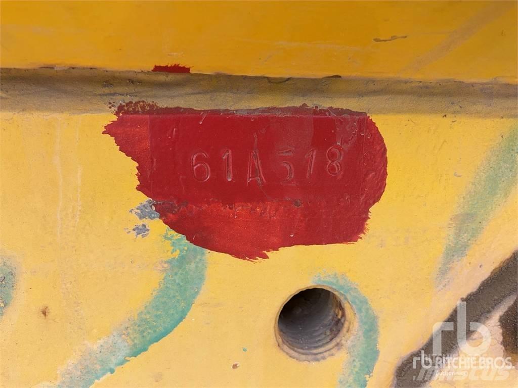 CAT 583H Csőfektető dózerek