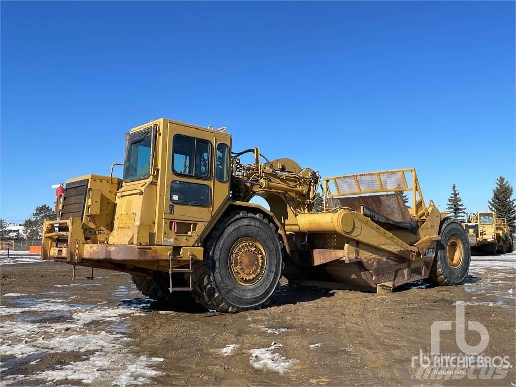 CAT 621F Földnyesők (szkréperek)