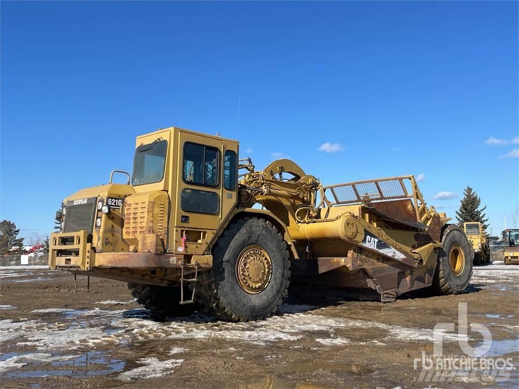 CAT 621G Földnyesők (szkréperek)