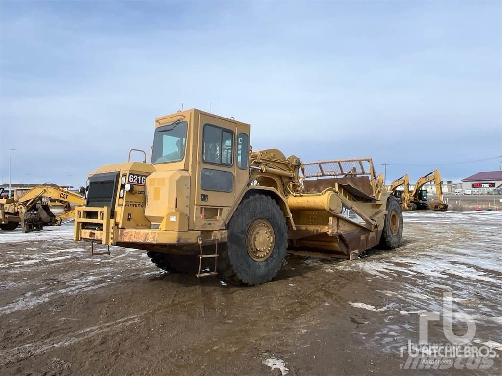 CAT 621G Földnyesők (szkréperek)