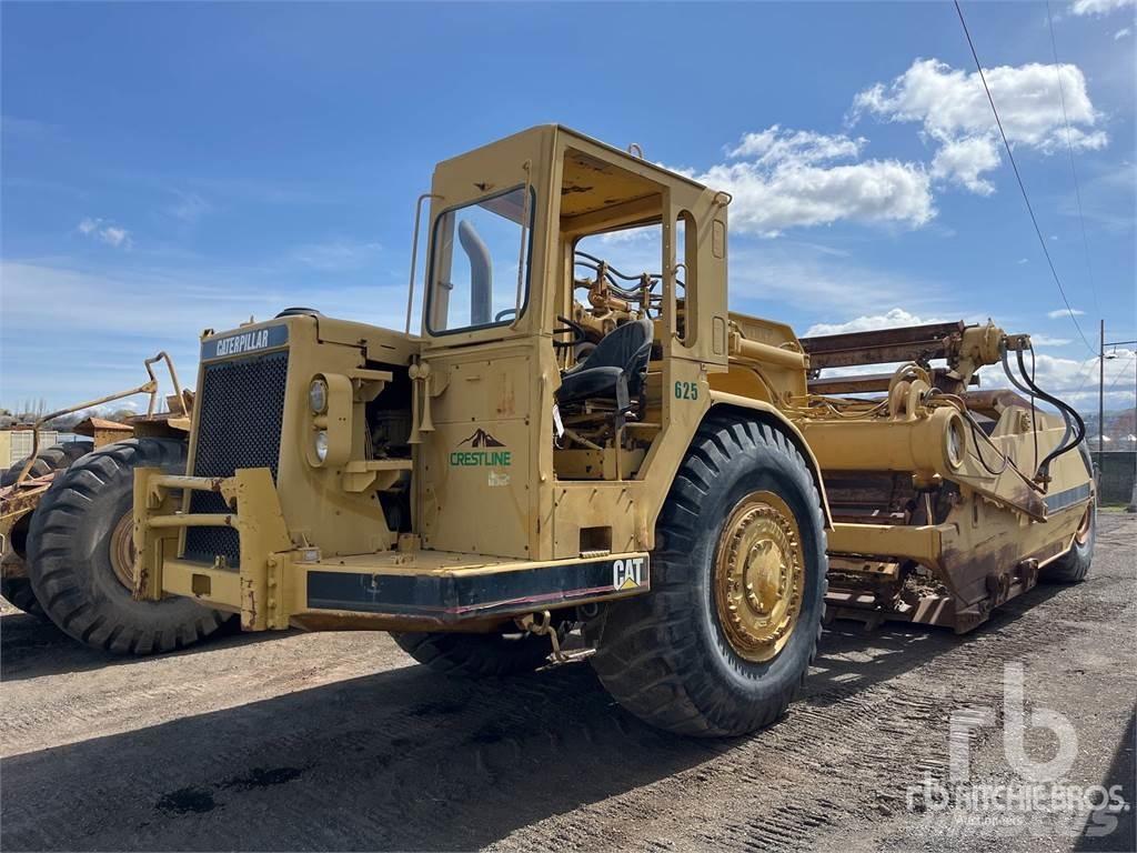 CAT 623B Földnyesők (szkréperek)