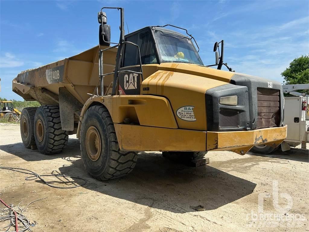 CAT 740B Csuklósdömperek