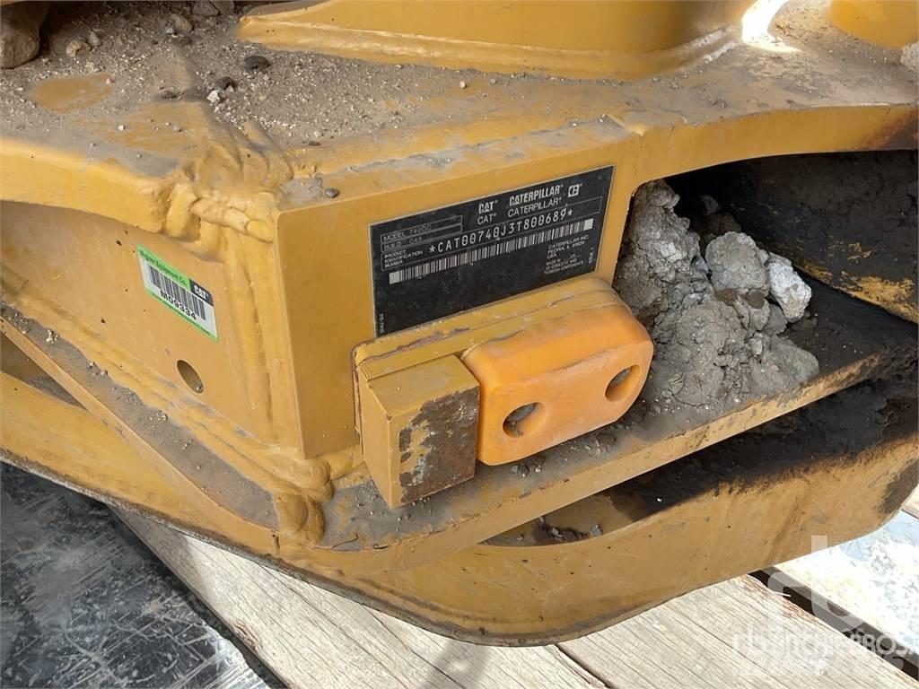 CAT 740GC Csuklósdömperek
