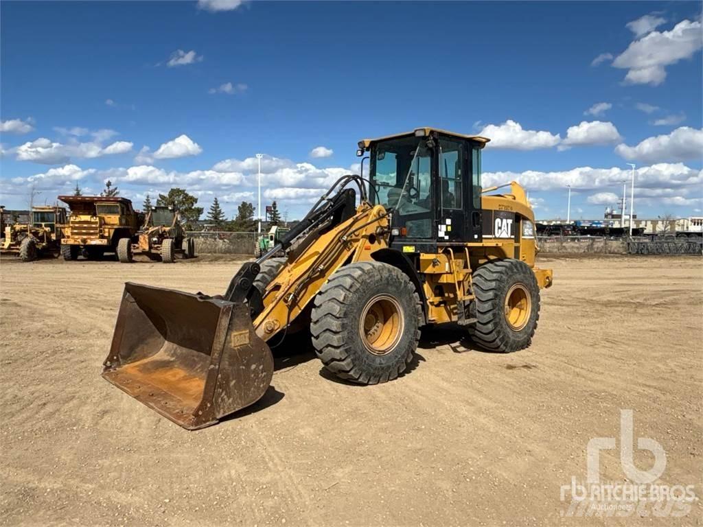 CAT 924G Gumikerekes homlokrakodók