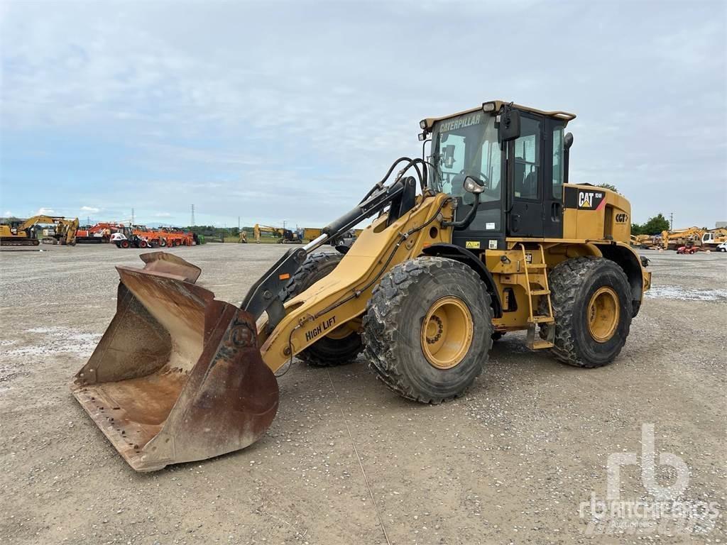 CAT 924H Gumikerekes homlokrakodók