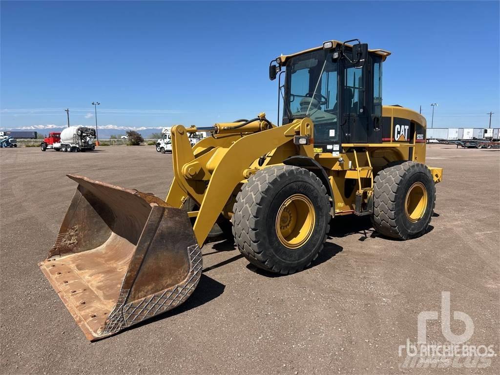 CAT 928G Gumikerekes homlokrakodók