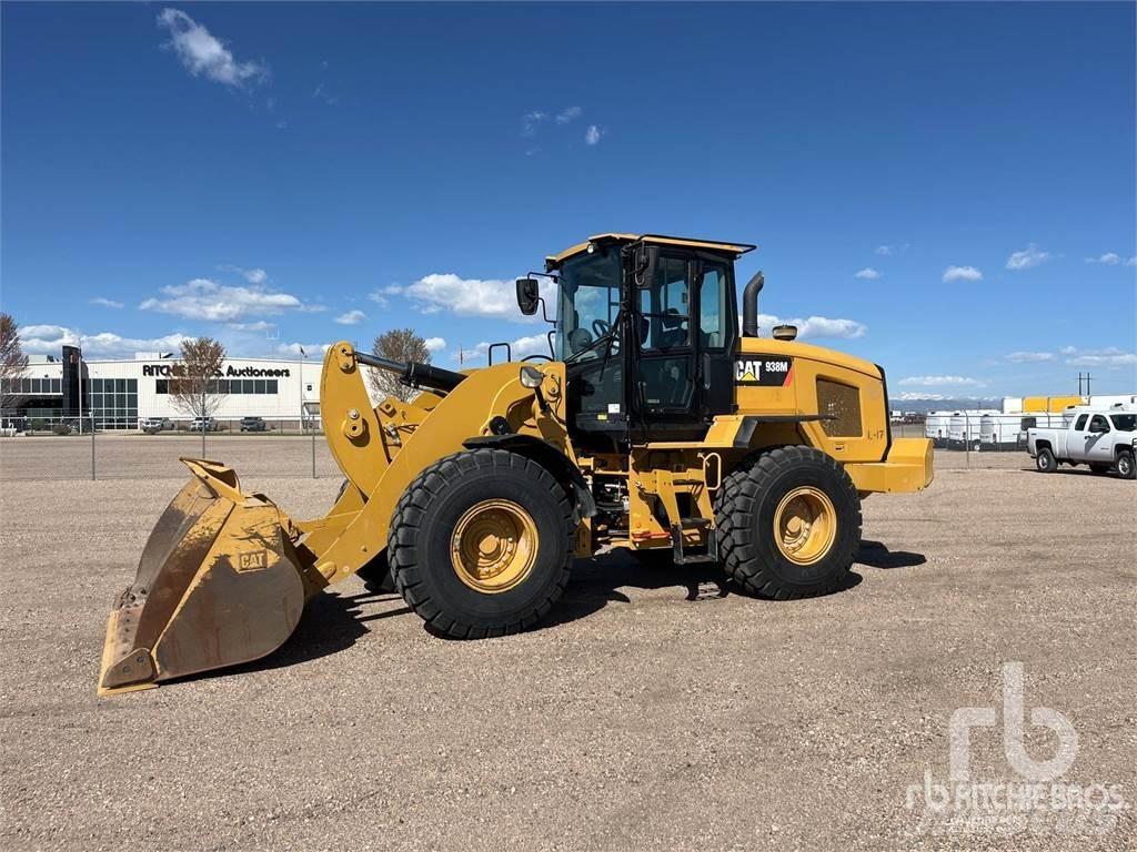 CAT 938M Gumikerekes homlokrakodók