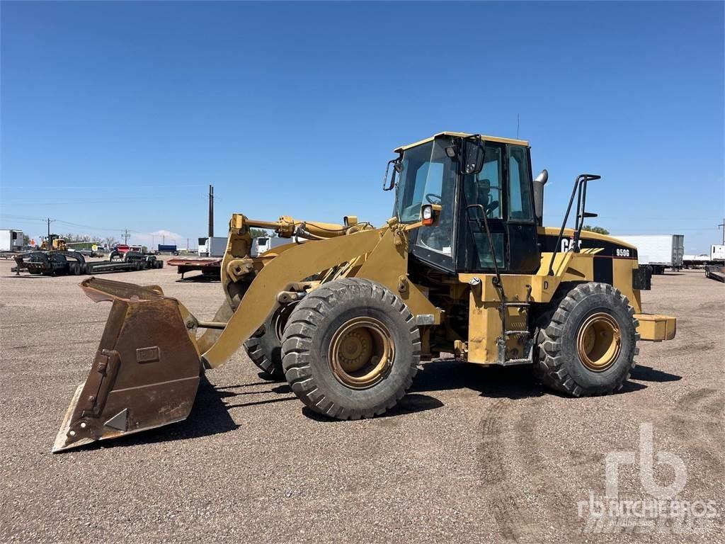 CAT 950G Gumikerekes homlokrakodók