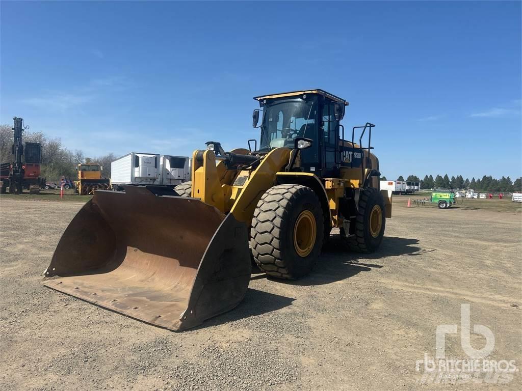 CAT 950M Gumikerekes homlokrakodók