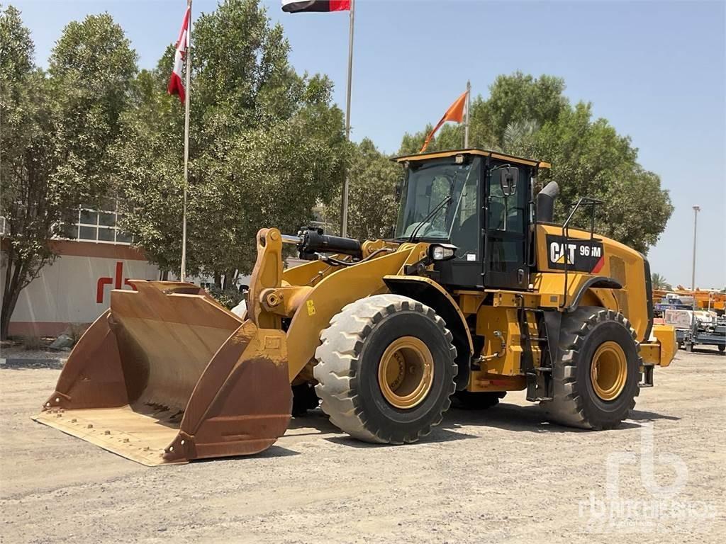 CAT 966M Gumikerekes homlokrakodók
