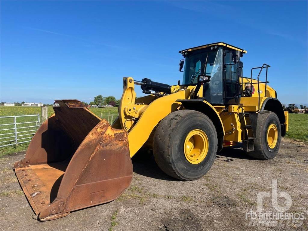 CAT 972M Gumikerekes homlokrakodók