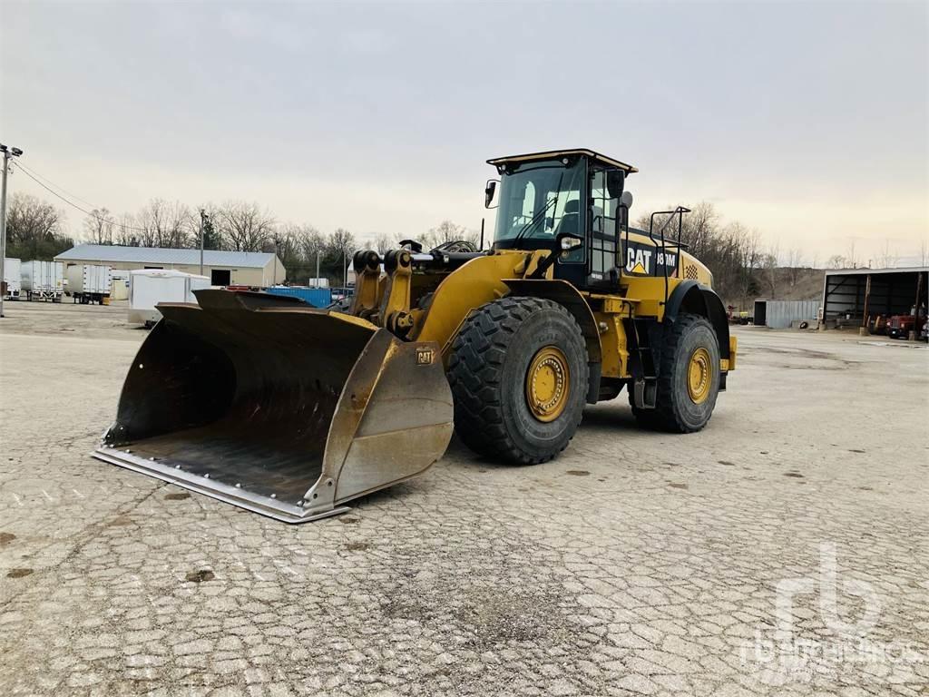 CAT 980M Gumikerekes homlokrakodók