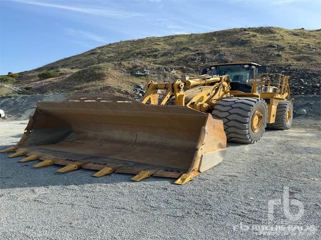 CAT 988H Gumikerekes homlokrakodók