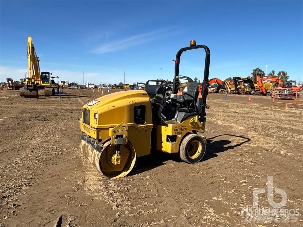 CAT CC24B Ikerdobos hengerek