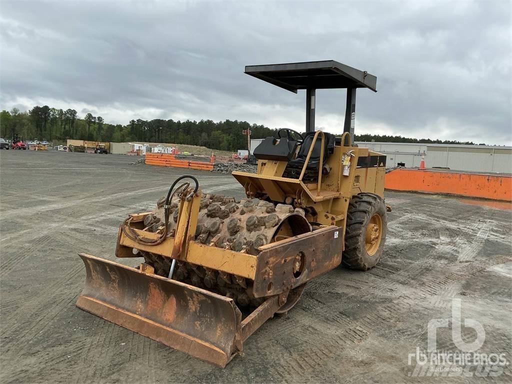 CAT CP433C Hulladéktömörítők