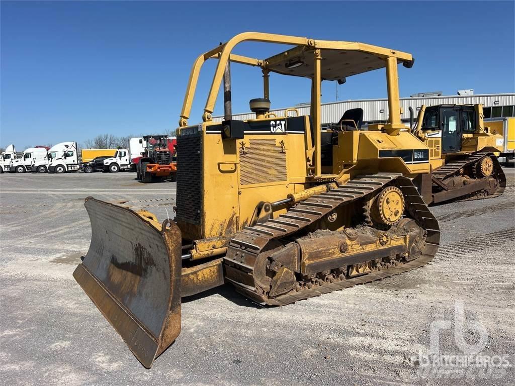 CAT D5MXL lánctalpas dózerek