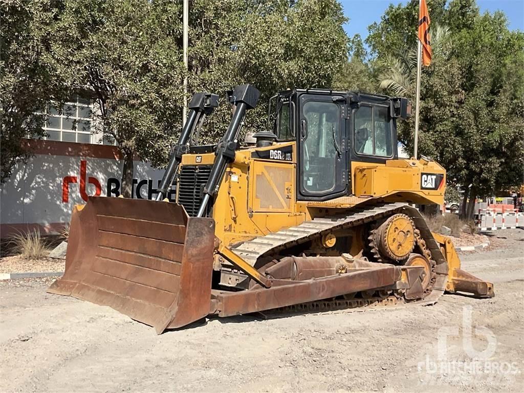 CAT D6R2XL lánctalpas dózerek