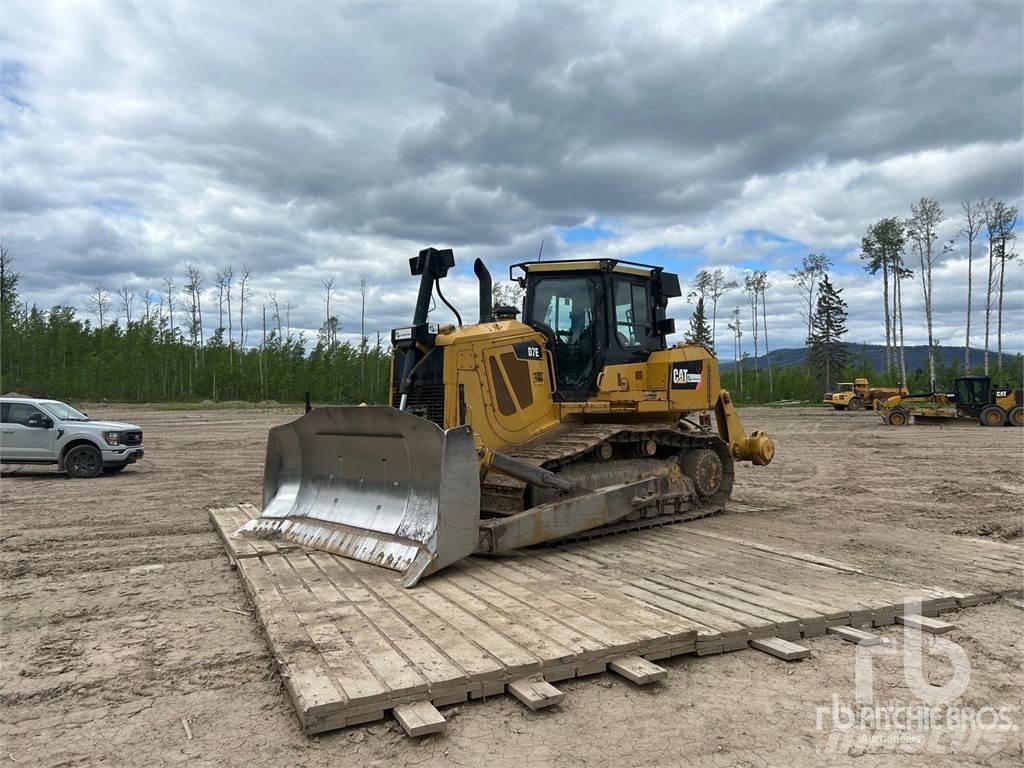CAT D7E lánctalpas dózerek