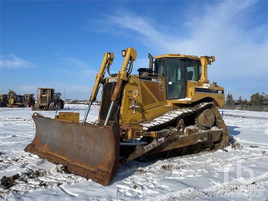 CAT D8T lánctalpas dózerek