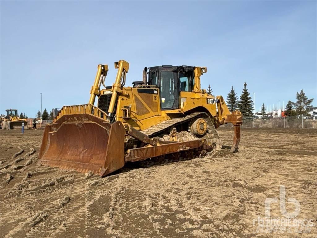 CAT D8T lánctalpas dózerek