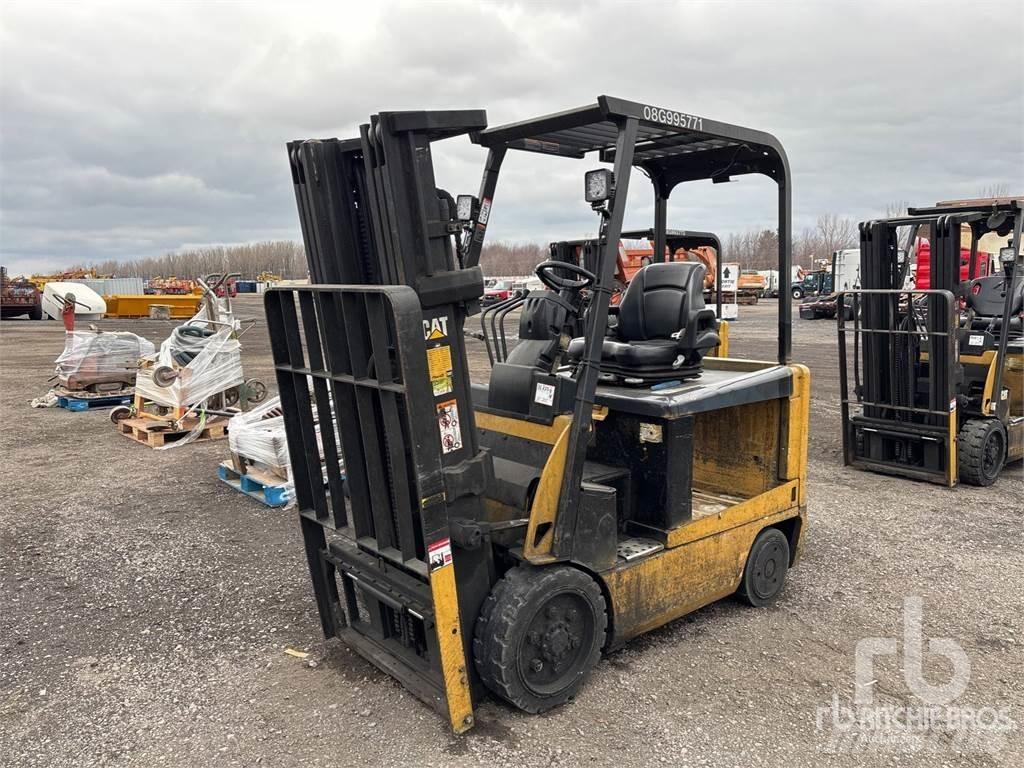 CAT EX4000 Elektromos targoncák