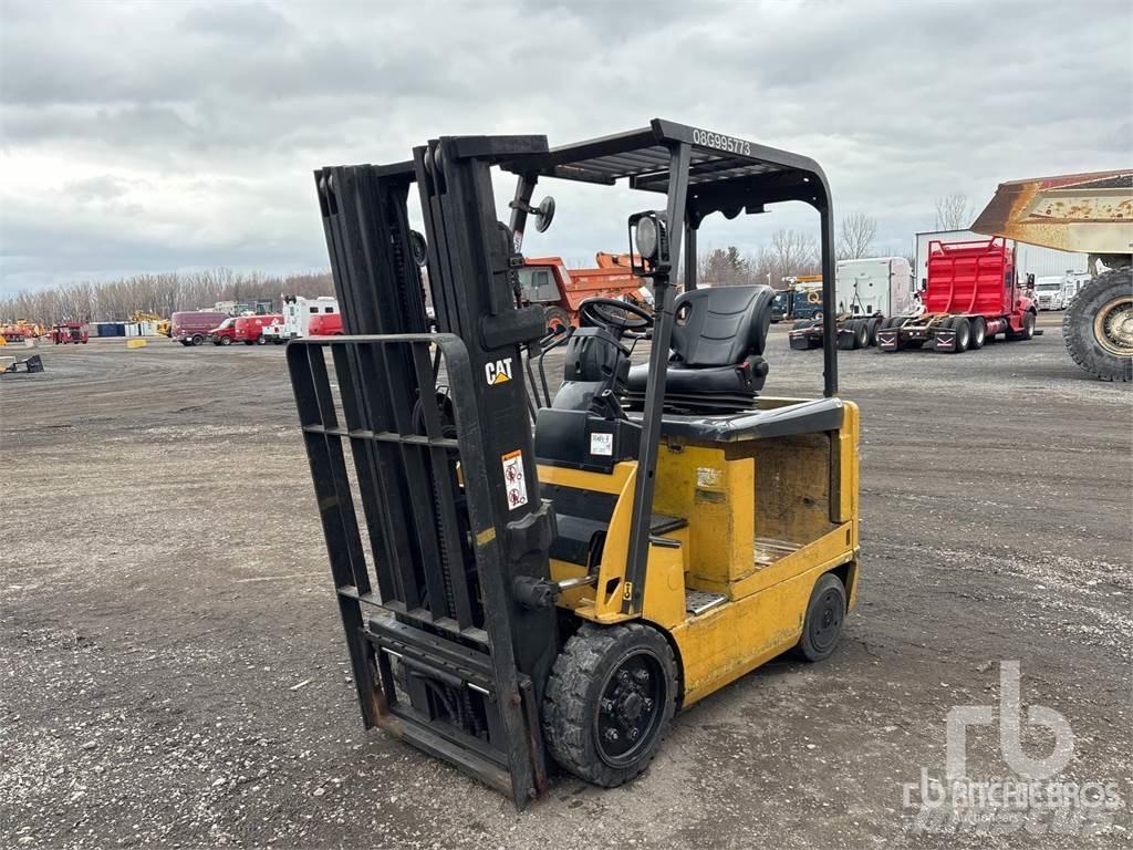 CAT EX4000 Elektromos targoncák