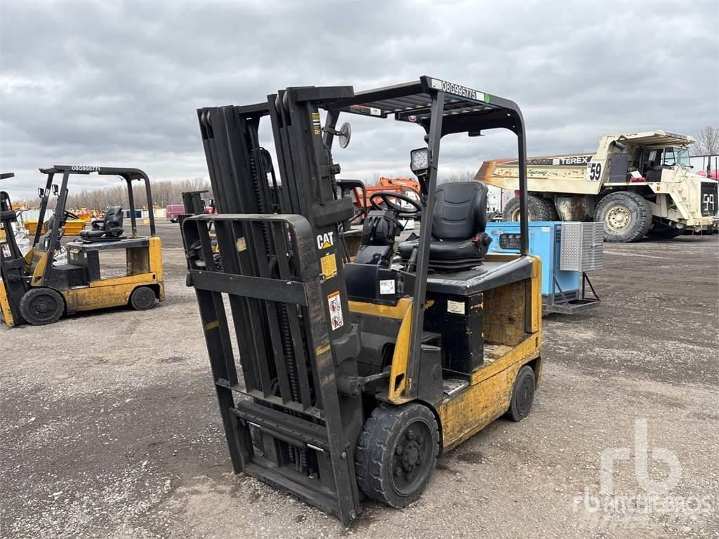 CAT EX4000 Elektromos targoncák