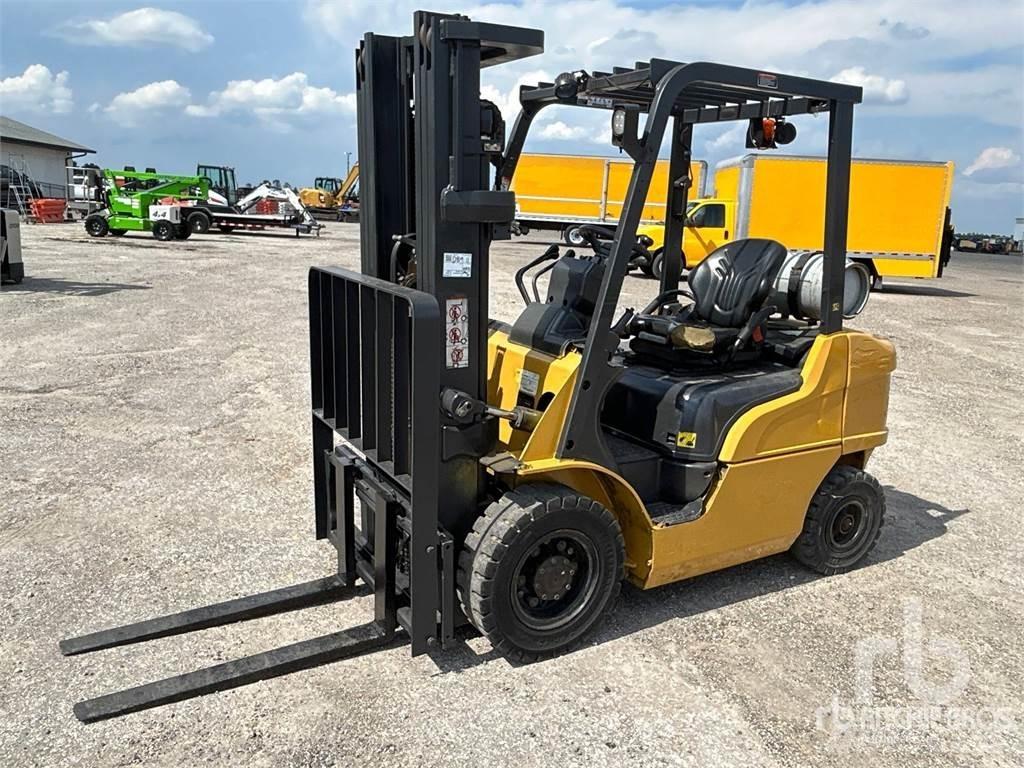 CAT GP25N Dízel targoncák
