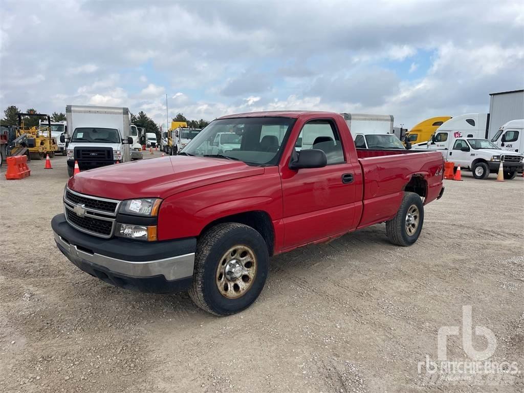 Chevrolet 1500 Kis teherszállító/Platós kocsi