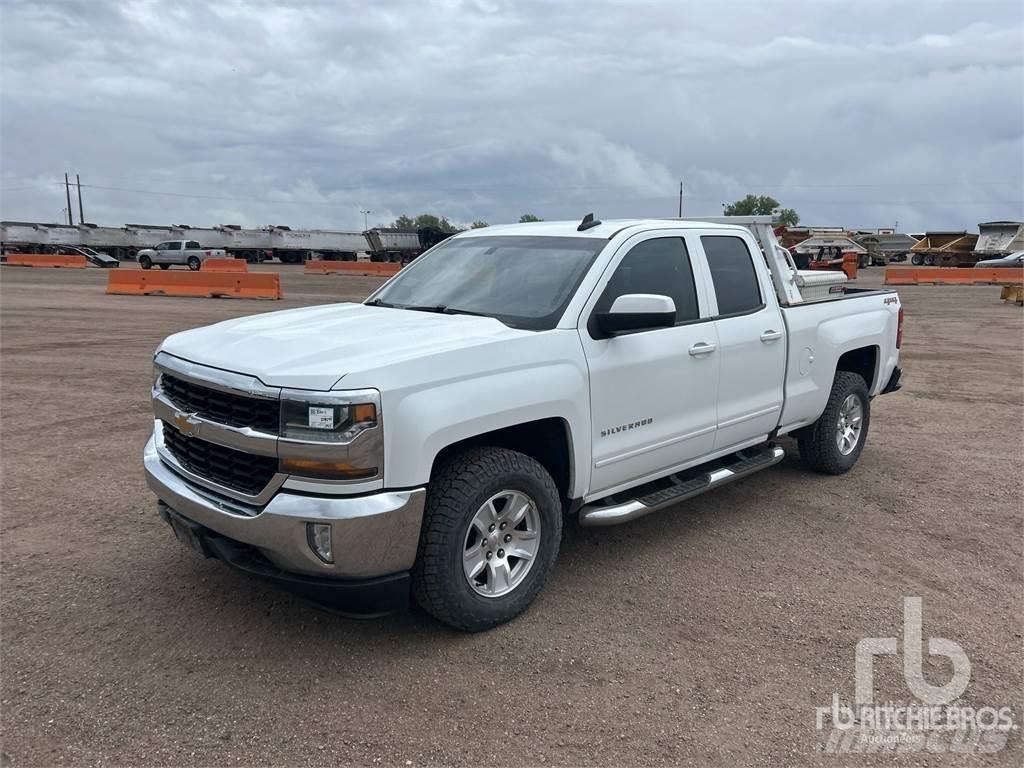 Chevrolet 1500 Kis teherszállító/Platós kocsi