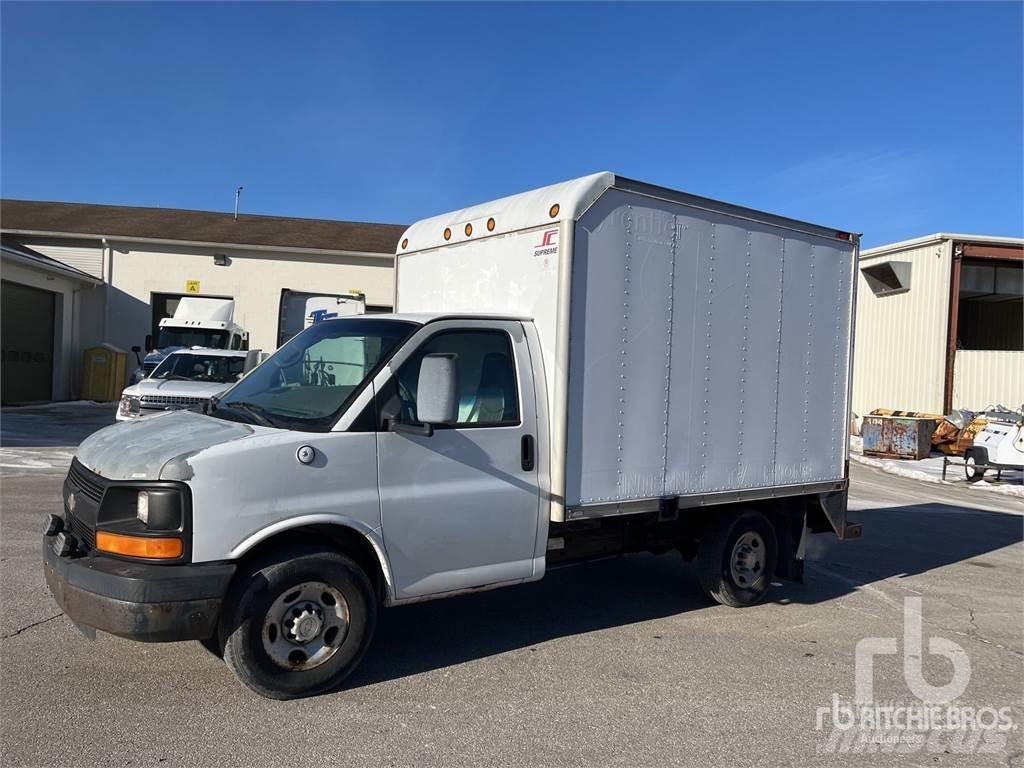 Chevrolet 3500 Transporterek