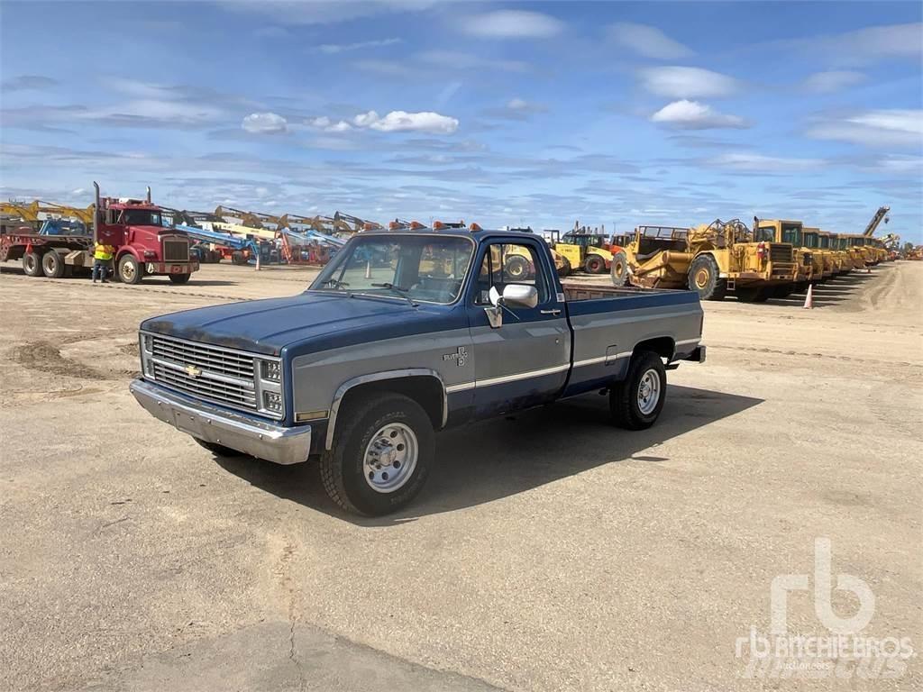 Chevrolet C10 Kis teherszállító/Platós kocsi