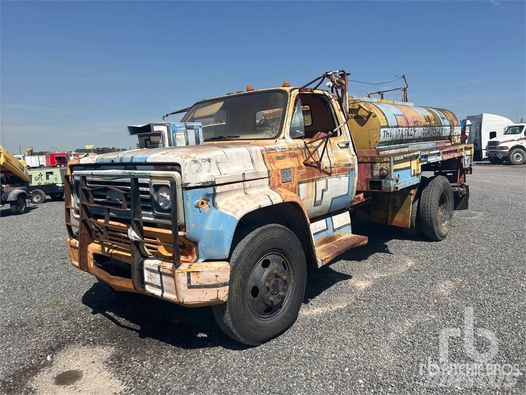 Chevrolet C60 Vízszállító teherautók