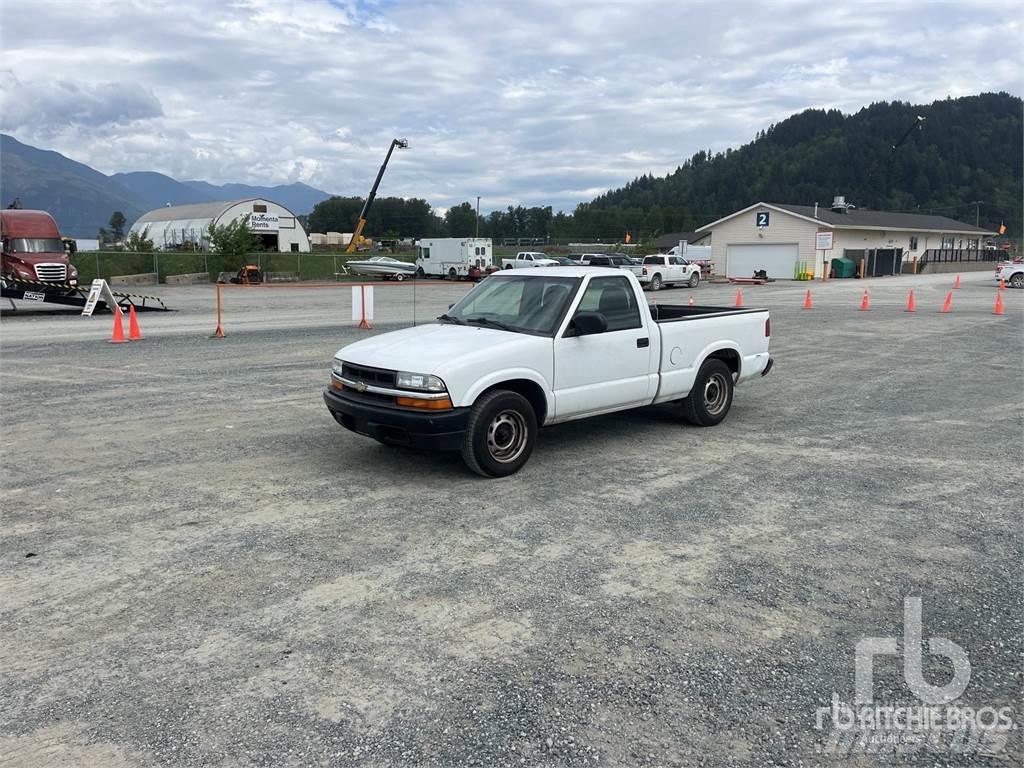 Chevrolet S-10 Kis teherszállító/Platós kocsi